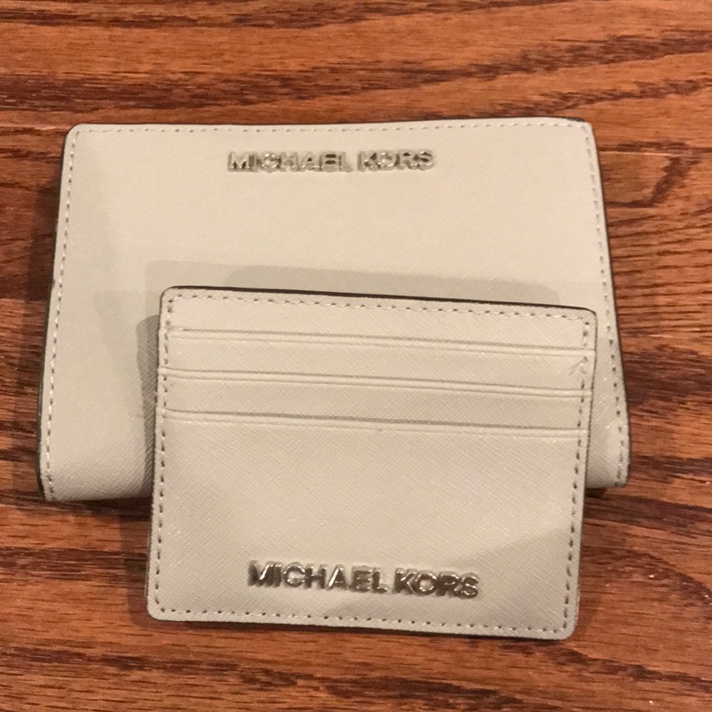 Michael Kors wallet